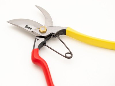 Photo2: [Tobisho] Pruners A-type 225mm (Red and Yellow taped handle)