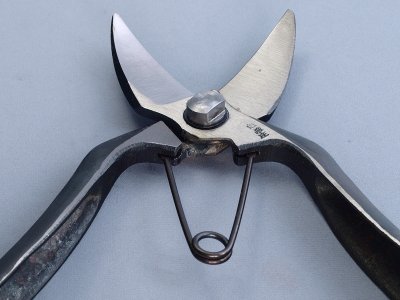 Photo2: [Tobisho] Double-Bladed Pruning Shears (Curved Blade) 185mm (7.3")